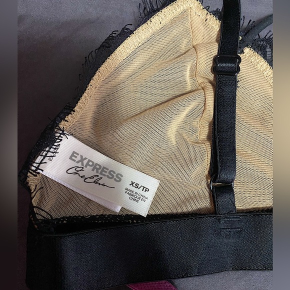 Express One Eleven Strappy Lace Bralette Bundle in Size Extra Small - Picture 3 of 4